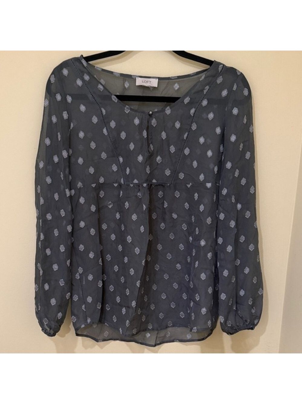 LOFT Gray Patterned Women’s Sheer Blouse Women’s sheer Top Size M